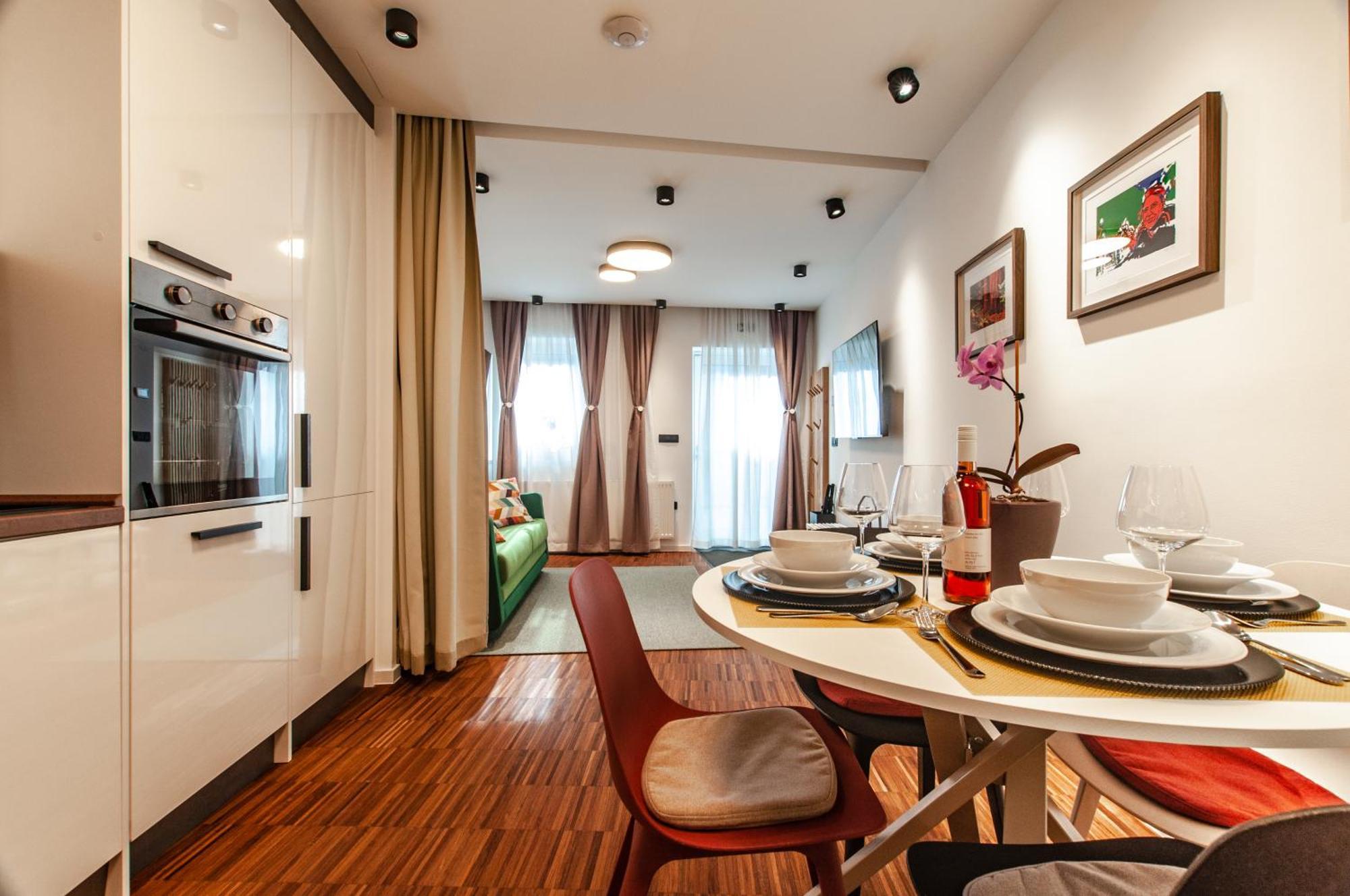 Six In The City Apartment, Λιουμπλιάνα Εξωτερικό φωτογραφία