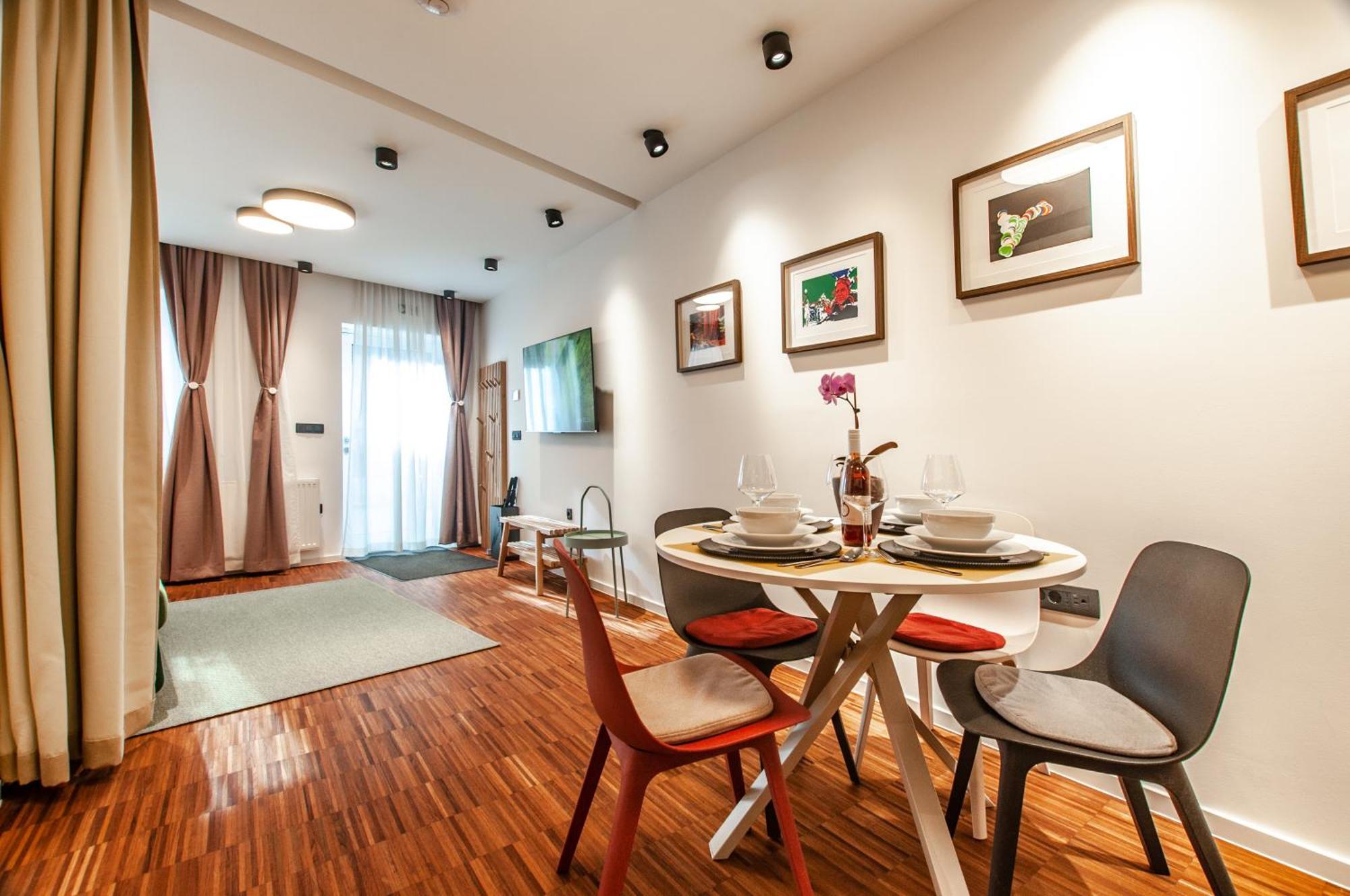 Six In The City Apartment, Λιουμπλιάνα Εξωτερικό φωτογραφία